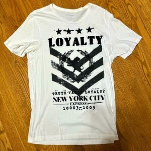 Short sleeve Express graphic tee